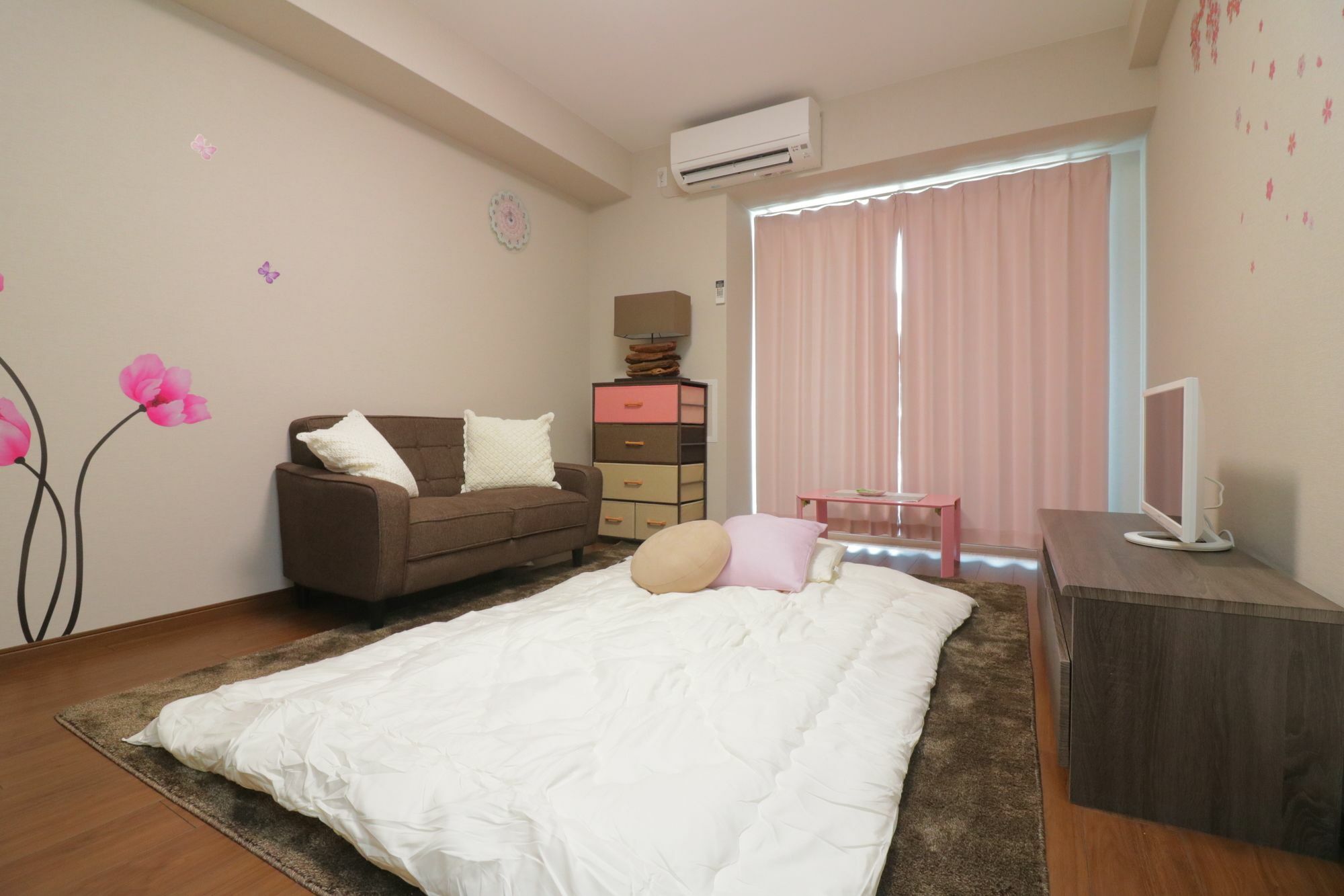 Hg Cozy Hotel No 32 通天閣前 Osaka Exterior photo